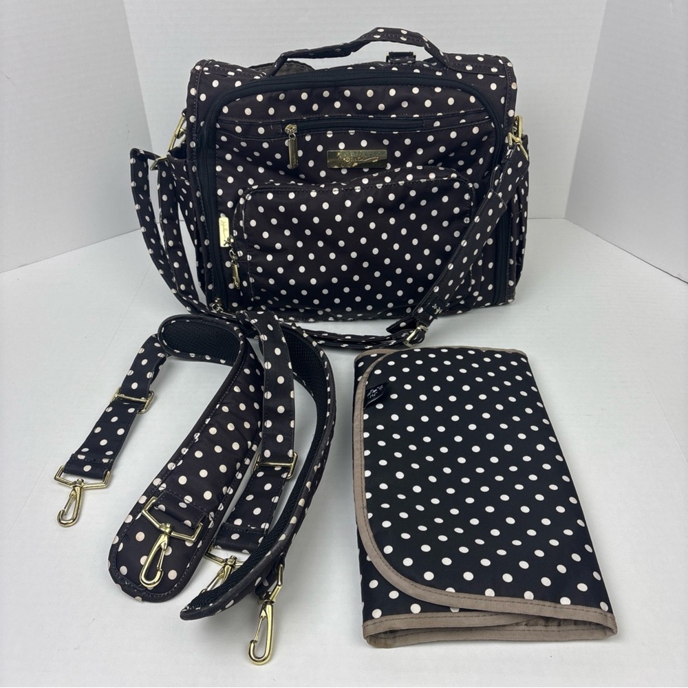 Ju-Ju-Be Black/ Brown with White Polka Dot Diaper Bag Set